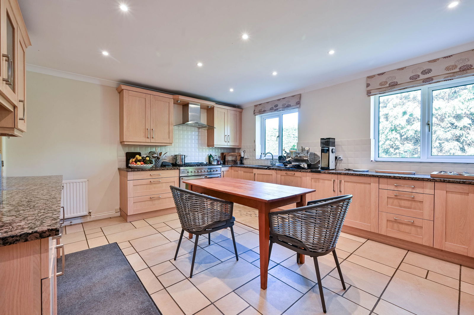 5 bed detached house for sale in Heathway, Leatherhead  - Property Image 12