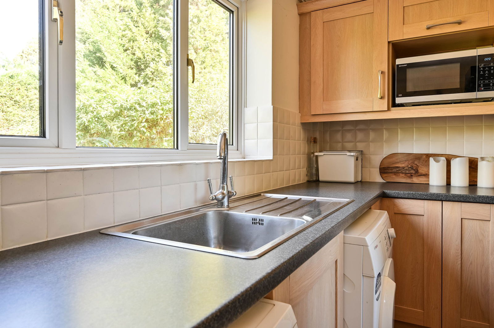 5 bed detached house for sale in Heathway, Leatherhead  - Property Image 13