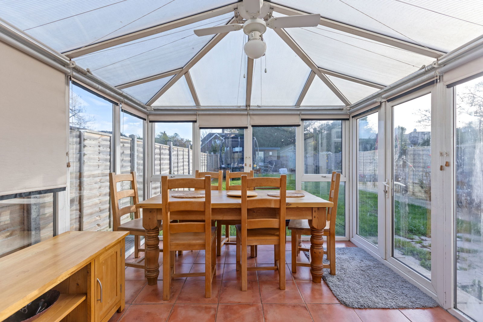 3 bed end of terrace house for sale in Woodbridge Avenue, Leatherhead  - Property Image 8