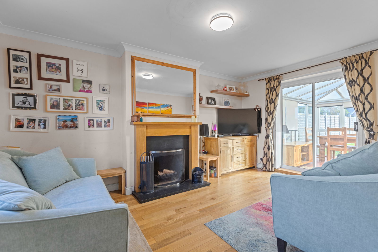 3 bed end of terrace house for sale in Woodbridge Avenue, Leatherhead  - Property Image 6