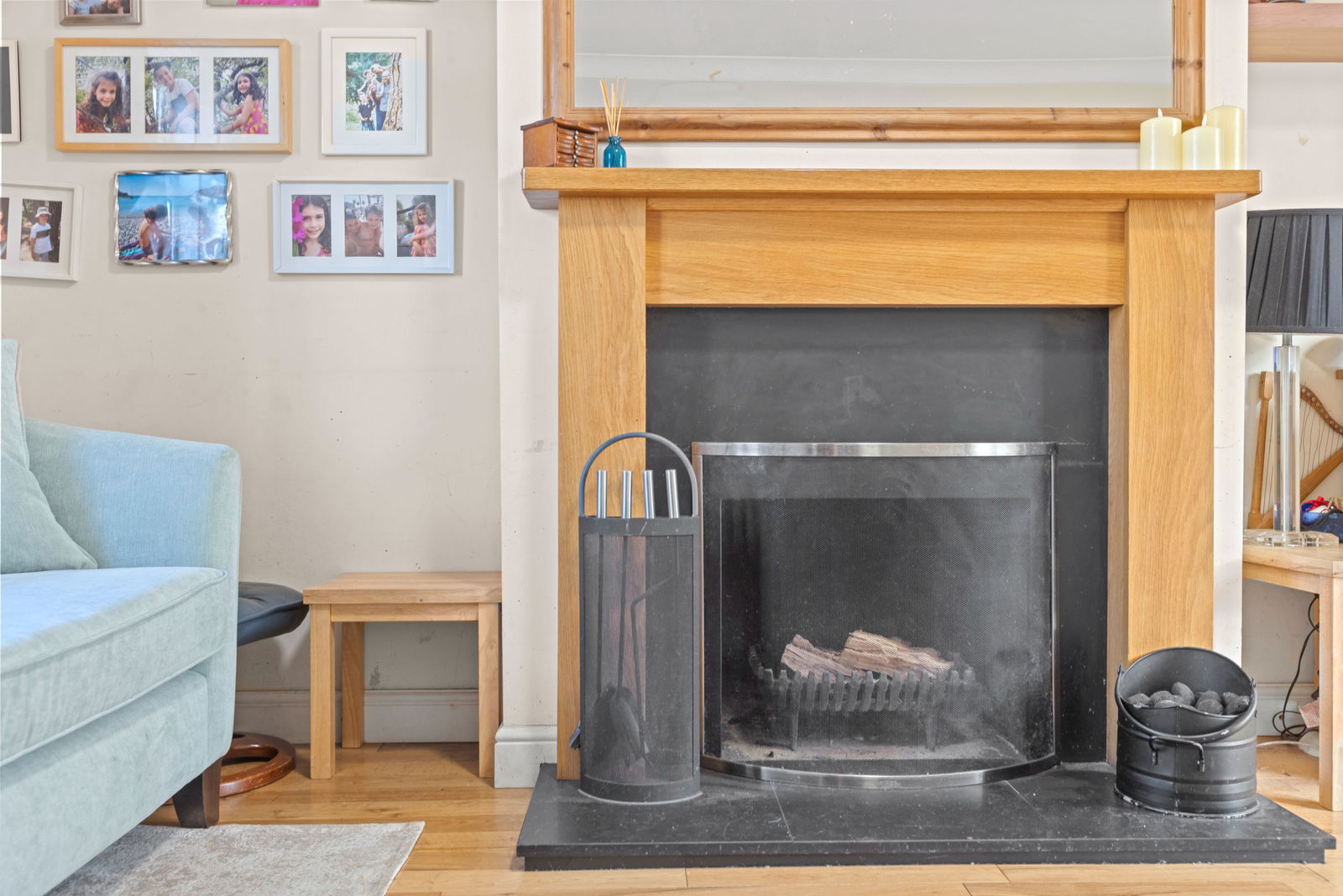 3 bed end of terrace house for sale in Woodbridge Avenue, Leatherhead 6