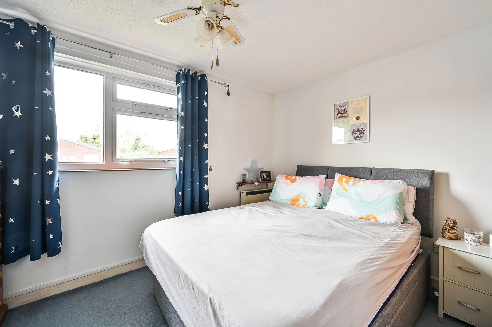 2 bed duplex for sale in Hazelmere Close, Leatherhead  - Property Image 9