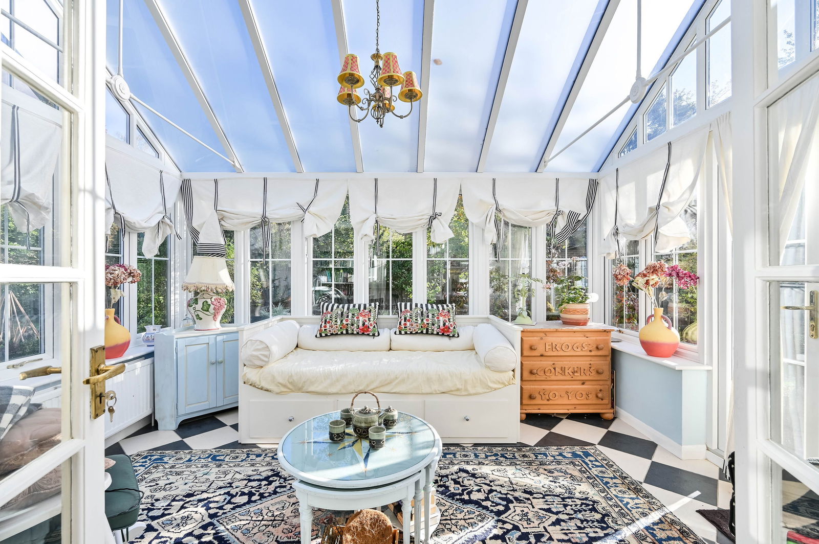 3 bed link detached house for sale in Summersbury Drive, Guildford  - Property Image 14