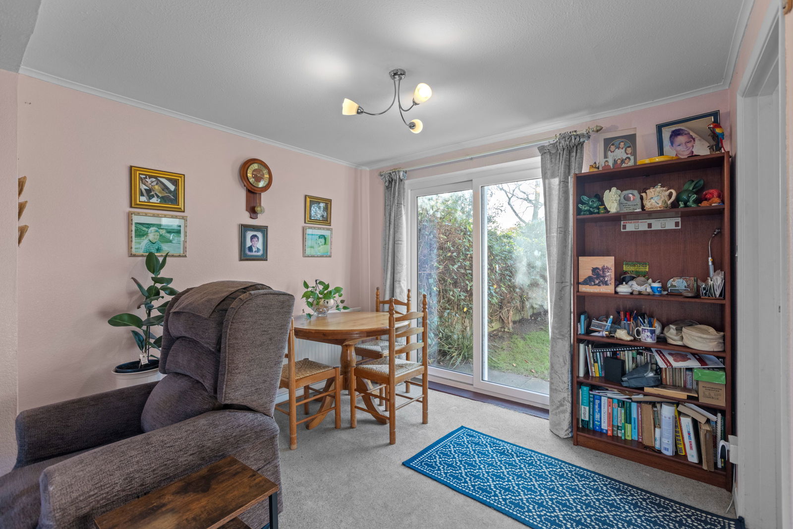 2 bed semi-detached house for sale in Waverley Road, Leatherhead  - Property Image 4