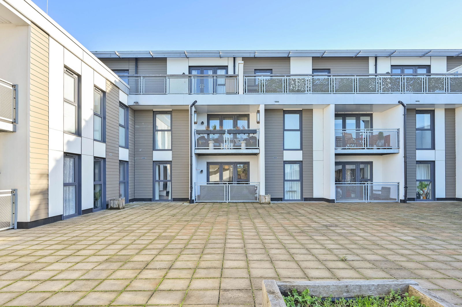 1 bed flat for sale in Mole Road, Hersham  - Property Image 11
