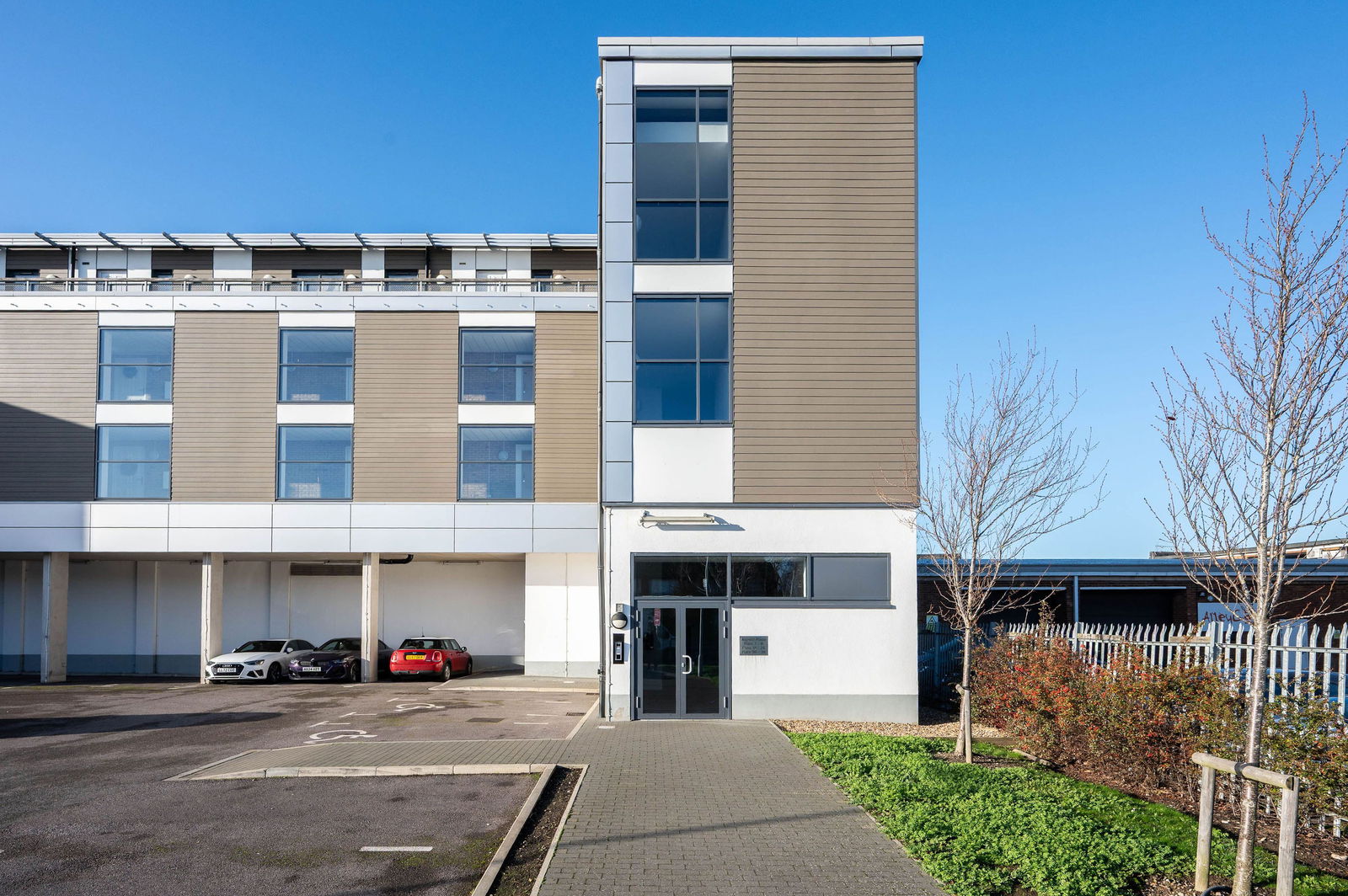 1 bed flat for sale in Mole Road, Hersham 11