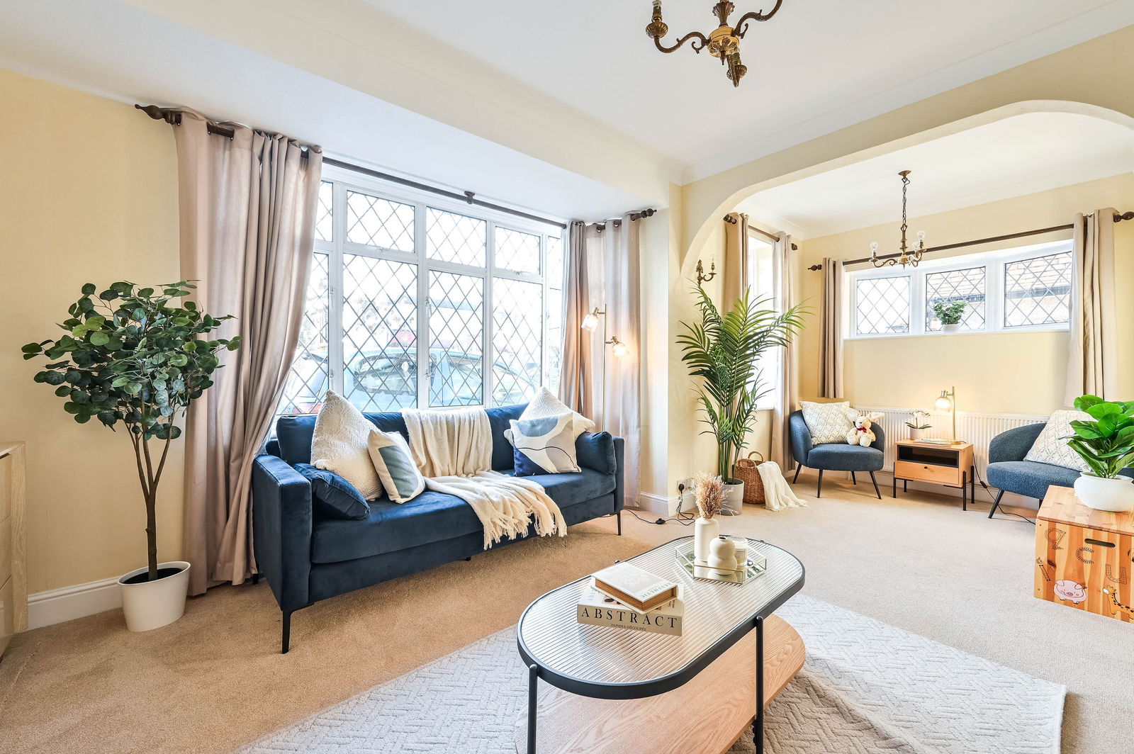 4 bed semi-detached house for sale in Briarwood Road, Epsom  - Property Image 2