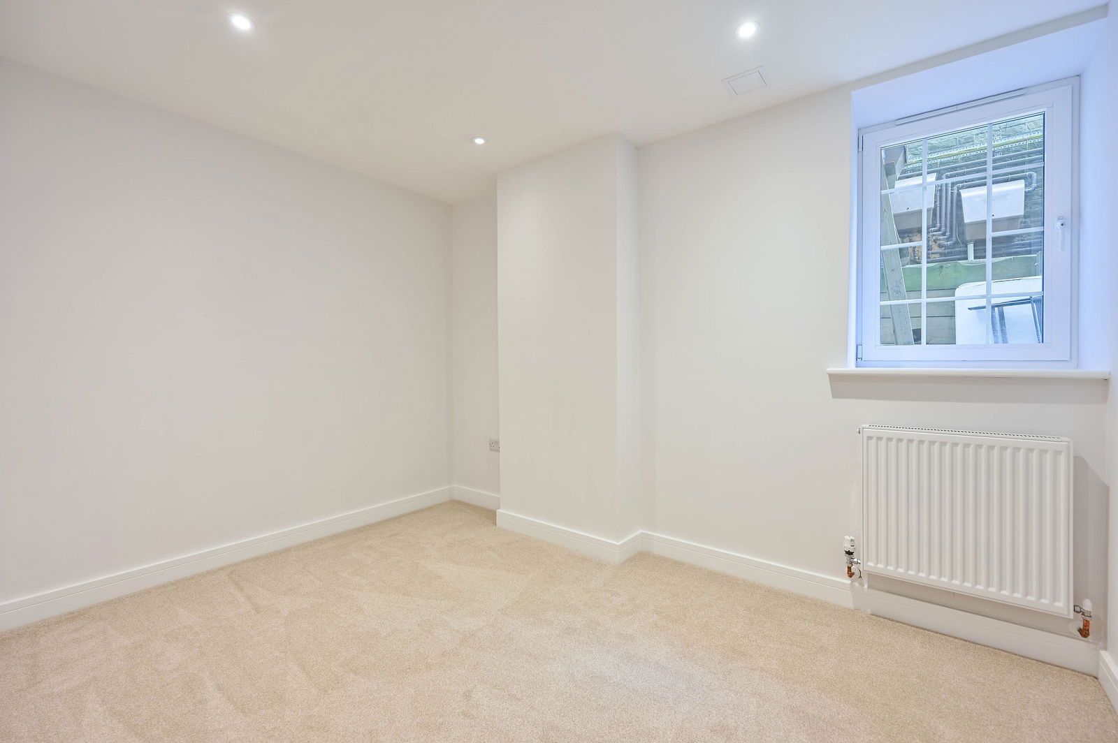 2 bed apartment for sale in Filmer Grove, Godalming 9