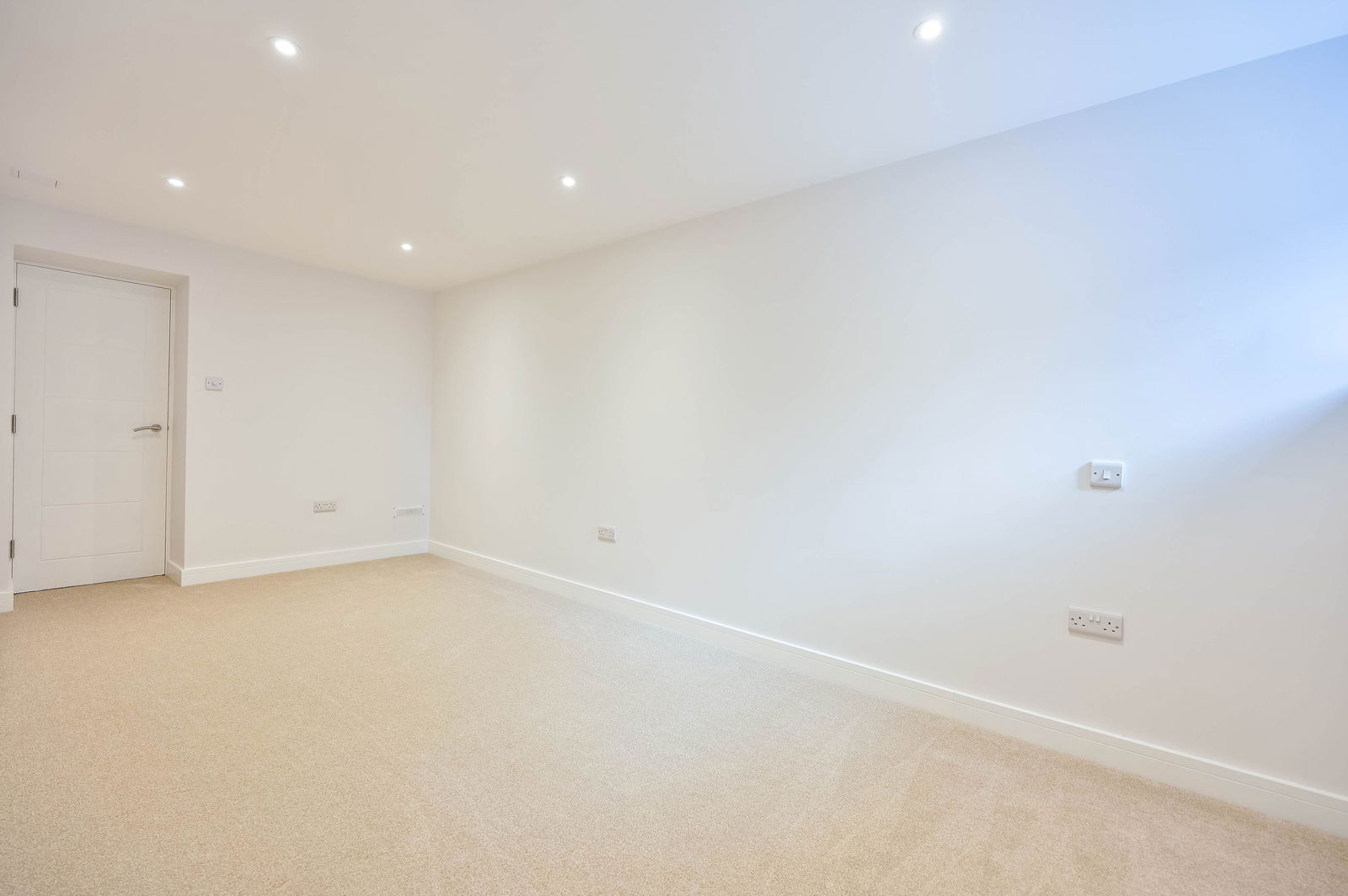 2 bed apartment for sale in Filmer Grove, Godalming  - Property Image 13