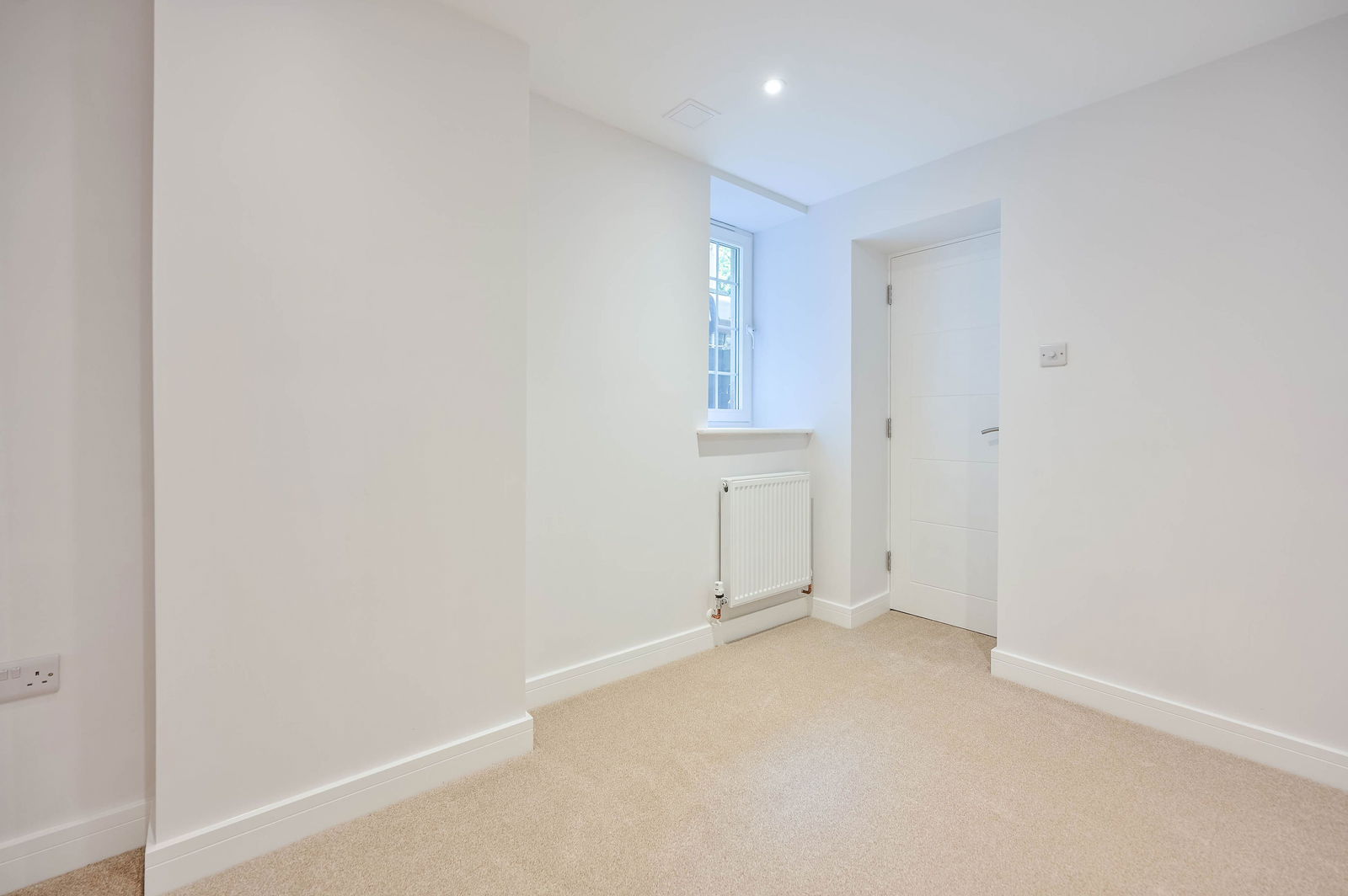 2 bed apartment for sale in Filmer Grove, Godalming 7