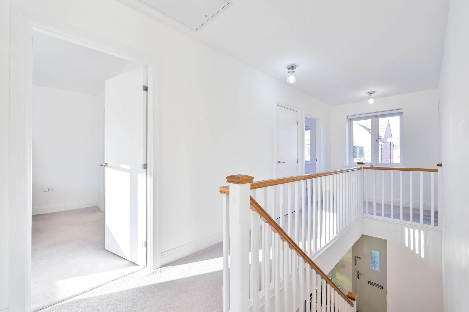 4 bed detached house for sale, Chertsey  - Property Image 17