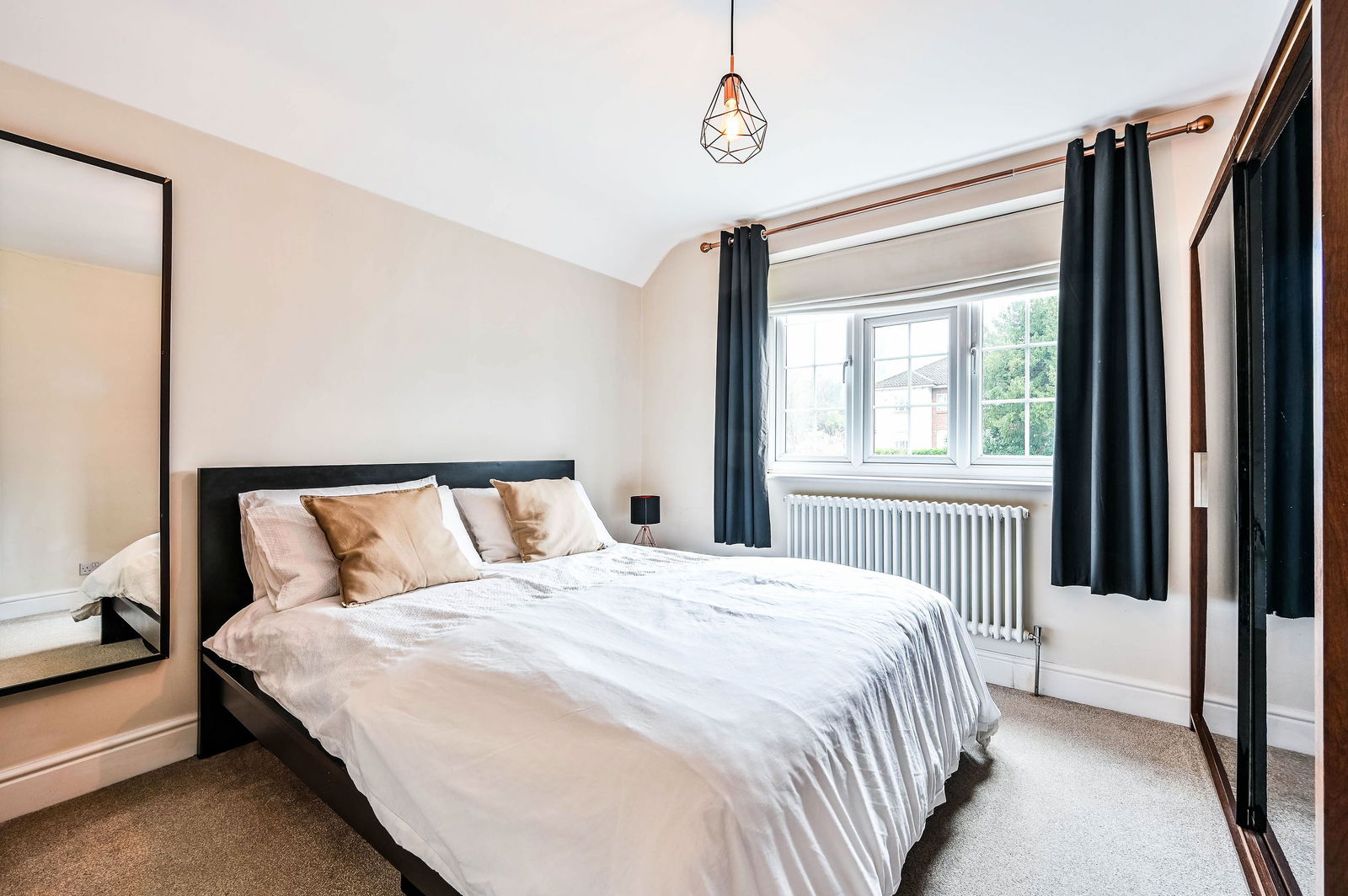 4 bed detached house for sale in Guildford Road, Leatherhead 15