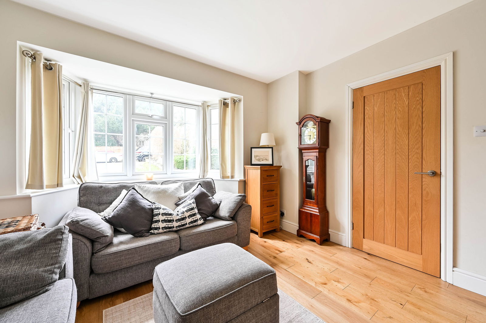 4 bed detached house for sale in Guildford Road, Leatherhead  - Property Image 7