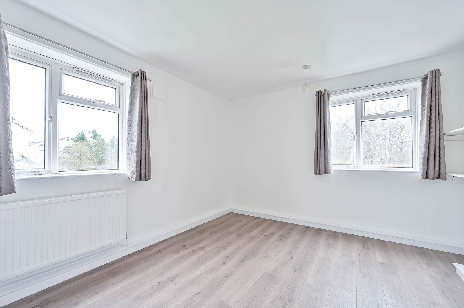 3 bed flat for sale in Kingsnympton Park, Kingston Upon Thames  - Property Image 19