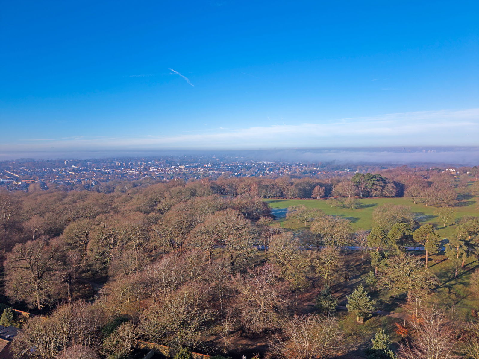 3 bed flat for sale in Kingsnympton Park, Kingston Upon Thames  - Property Image 15