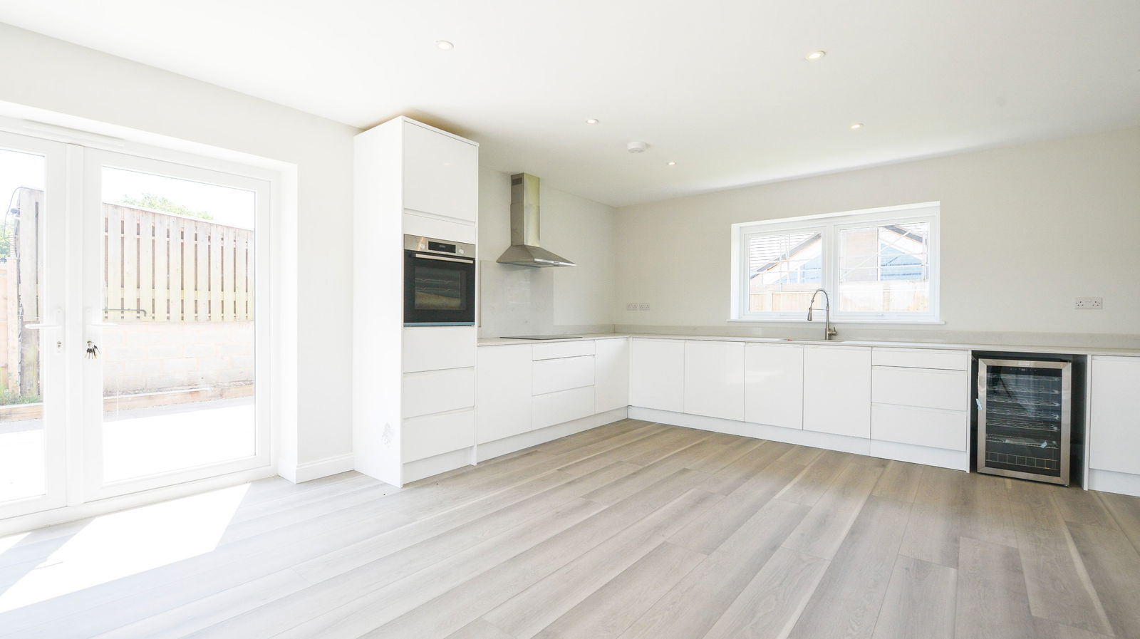 4 bed detached house to rent, Alfold 3