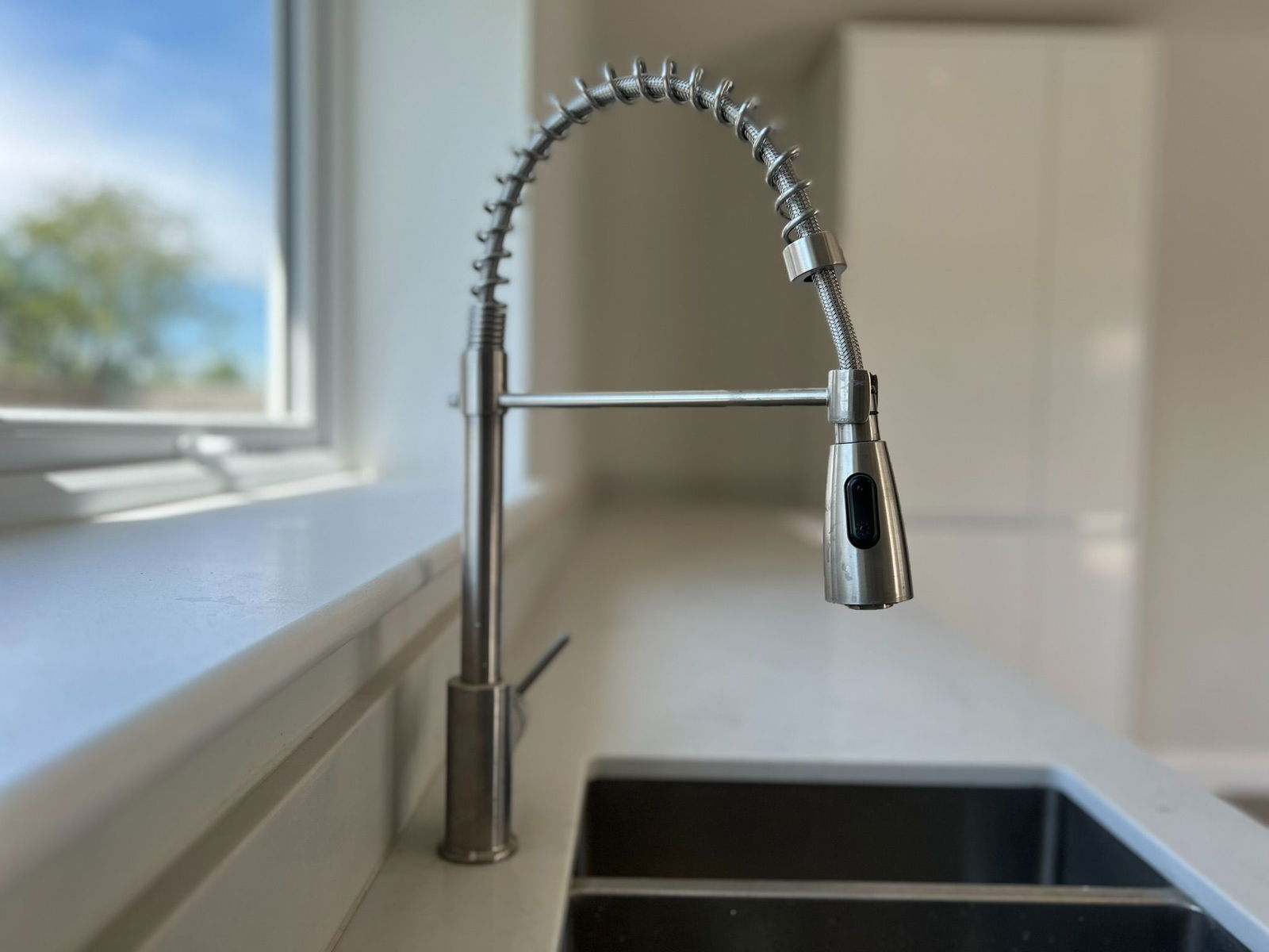 4 bed detached house to rent, Alfold 16