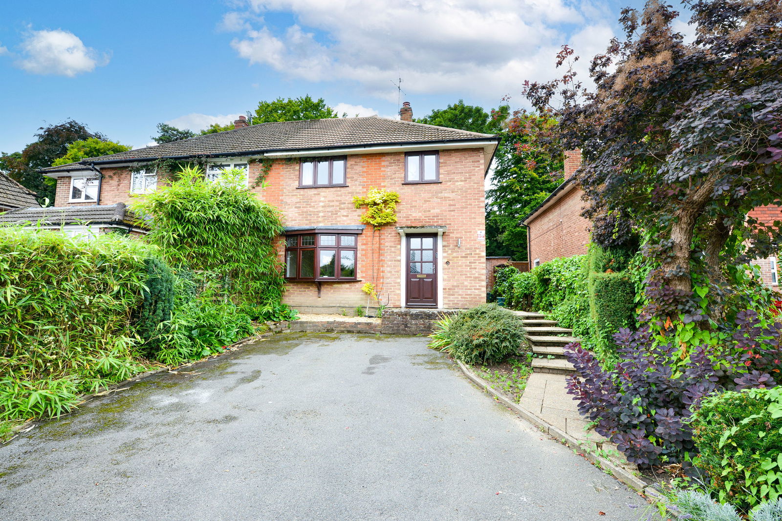 3 bed semi-detached house to rent in Newenham Road, Leatherhead  - Property Image 1