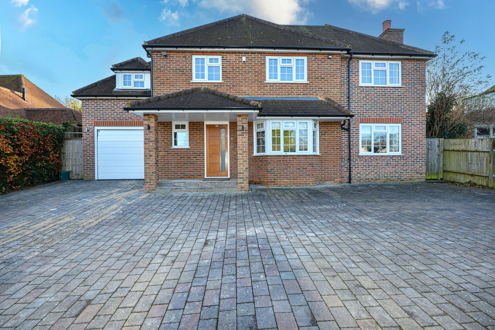 5 bed detached house to rent in Manor Way, Guildford  - Property Image 2