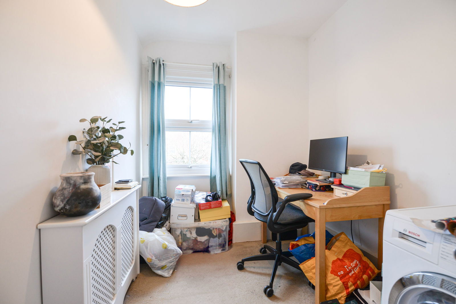 2 bed semi-detached house to rent in Sycamore Road, Guildford 5