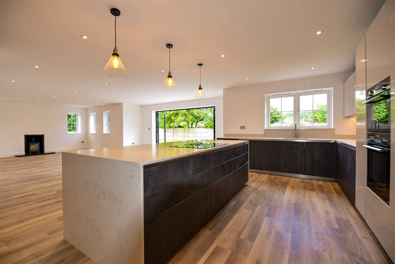 5 bed detached house for sale in Coach Road, Chertsey  - Property Image 3