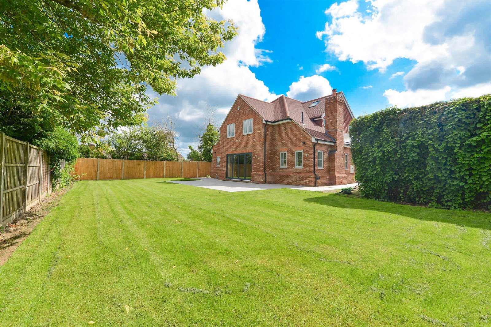 5 bed detached house for sale in Coach Road, Chertsey  - Property Image 1