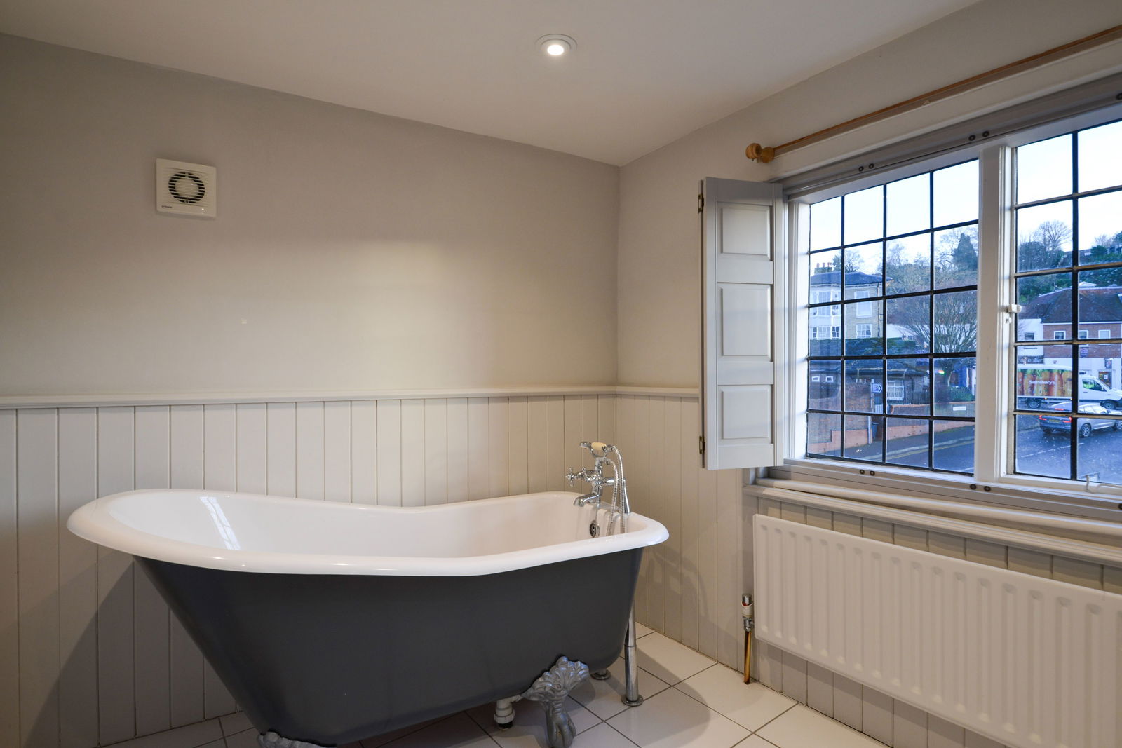 3 bed cottage to rent in Mill Lane, Godalming 6