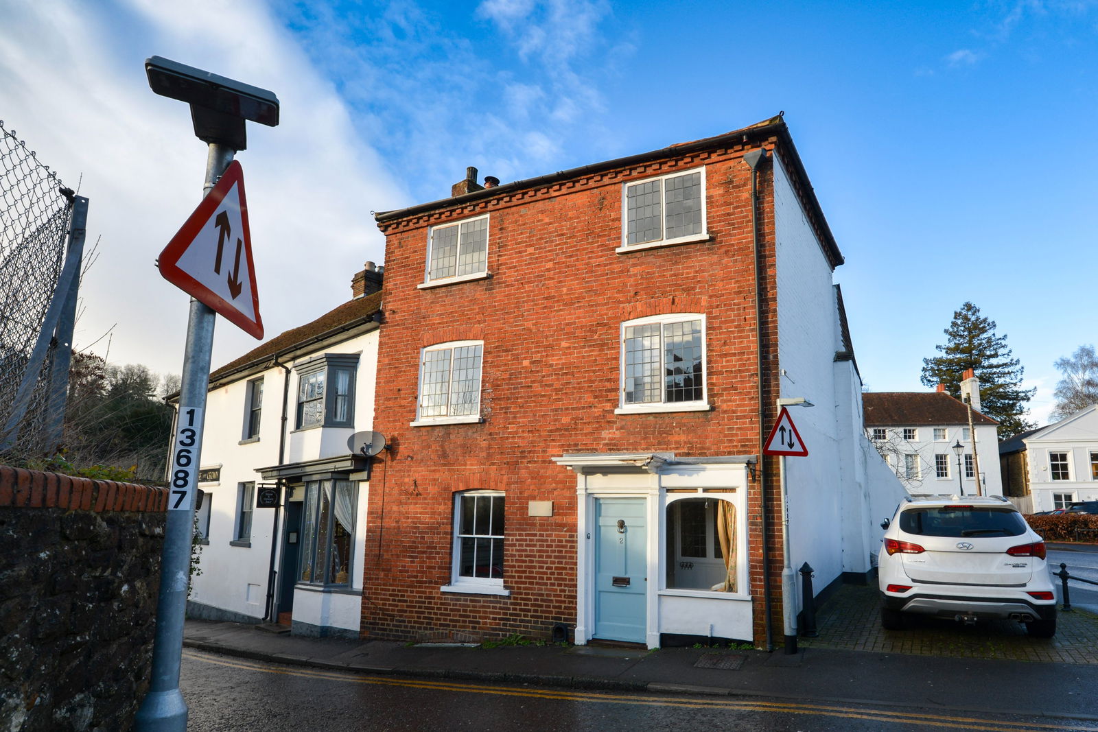 3 bed cottage to rent in Mill Lane, Godalming  - Property Image 1