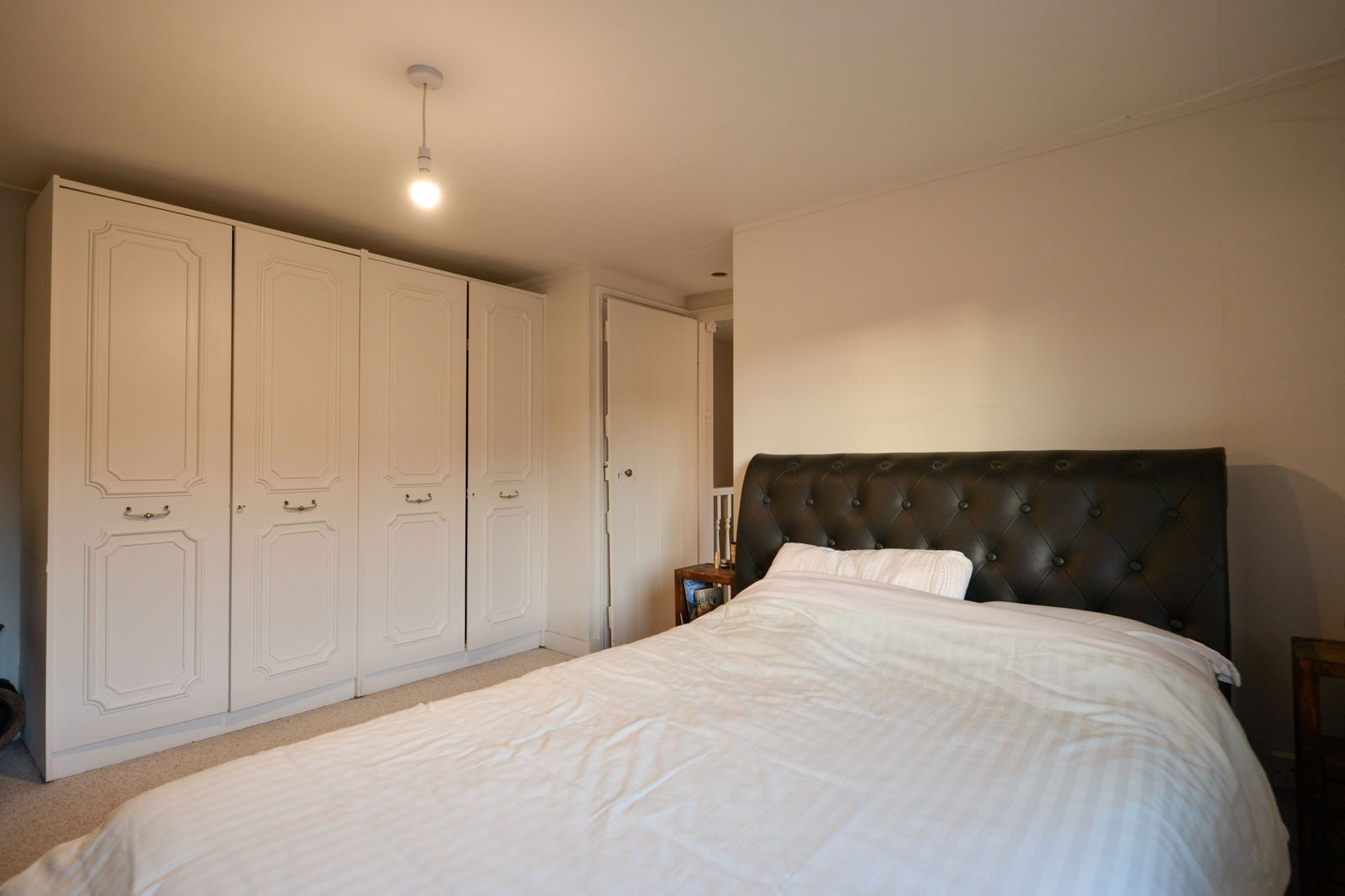 3 bed cottage to rent in Mill Lane, Godalming 8