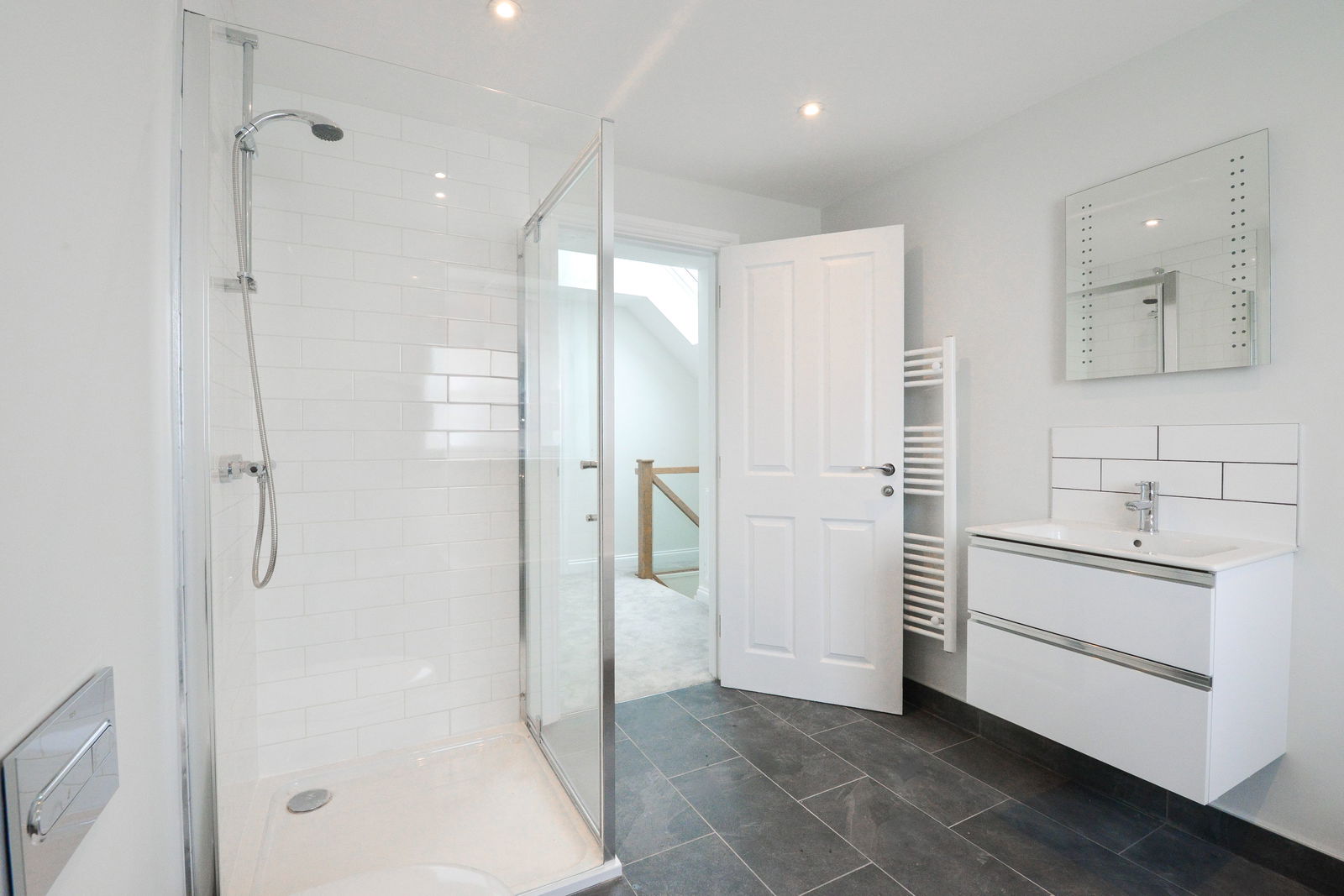 4 bed detached house for sale, Alfold 10