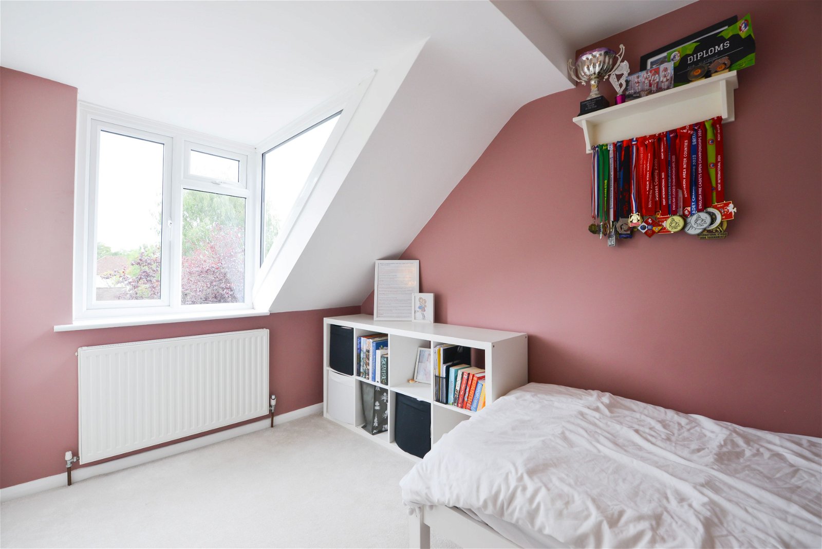 3 bed semi-detached house for sale in The Street, Leatherhead  - Property Image 11