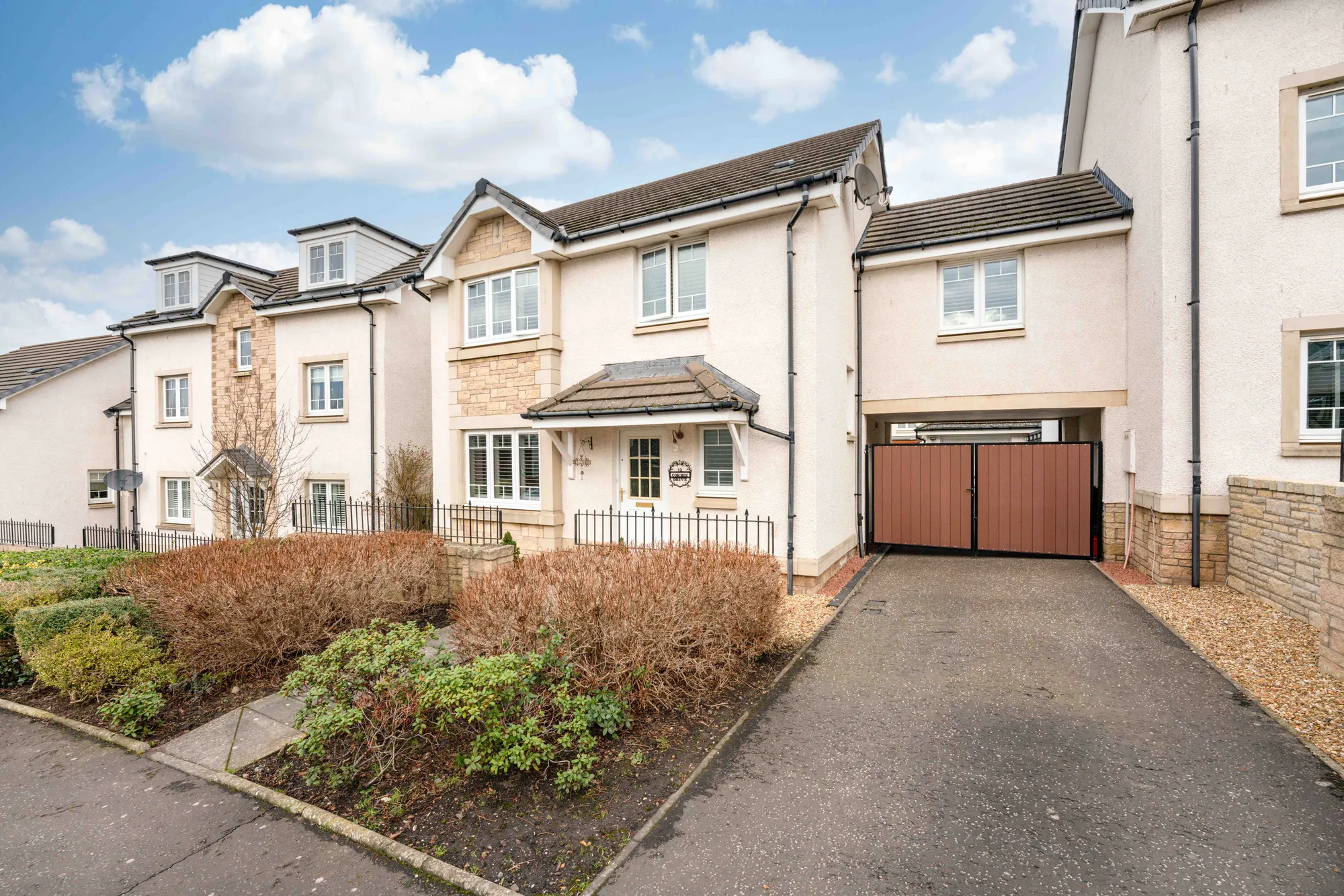 3 bed house for sale in Corbie Drive, Dalkeith 1