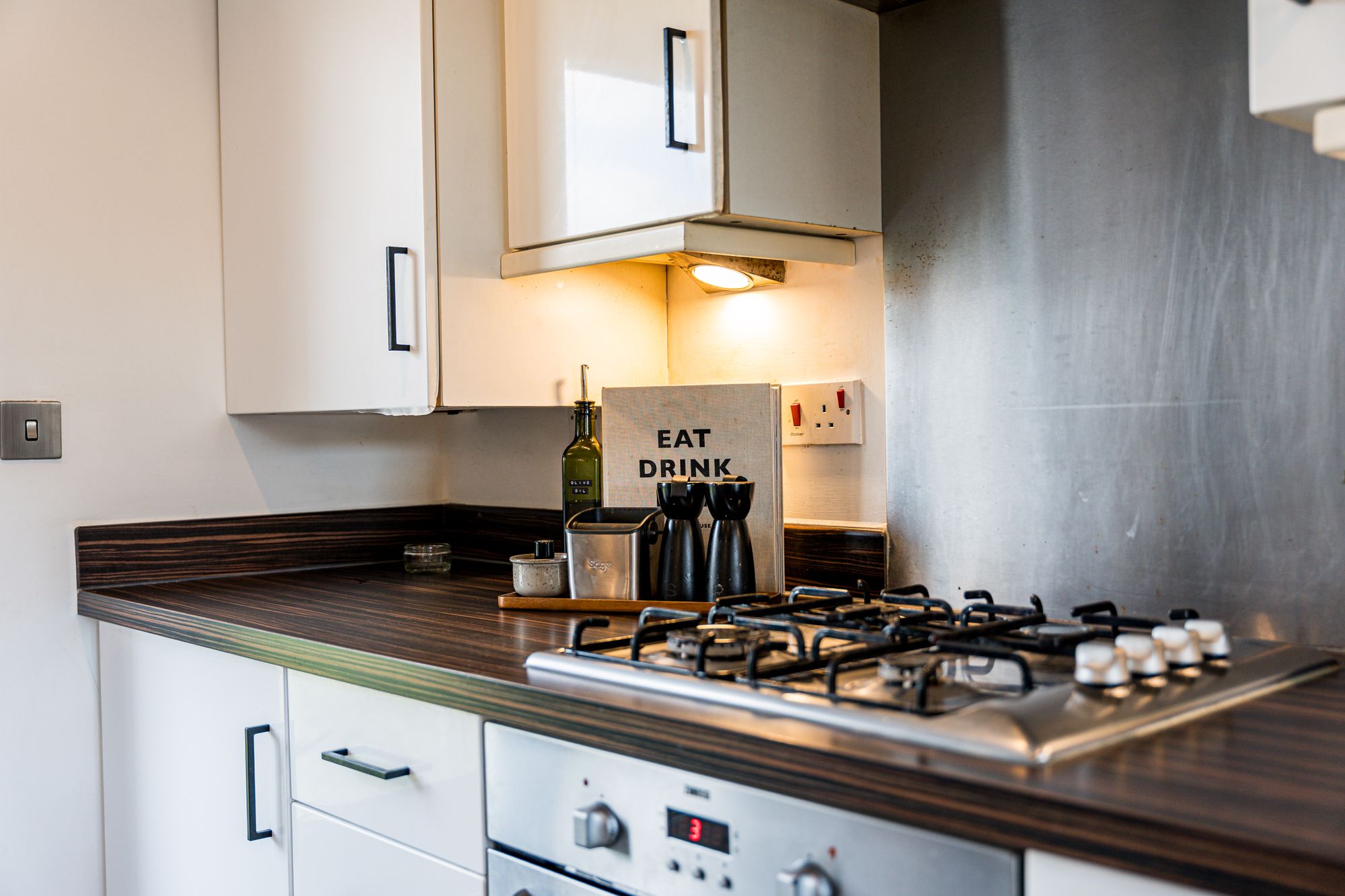 2 bed flat for sale in Christie Lane, Salford  - Property Image 11