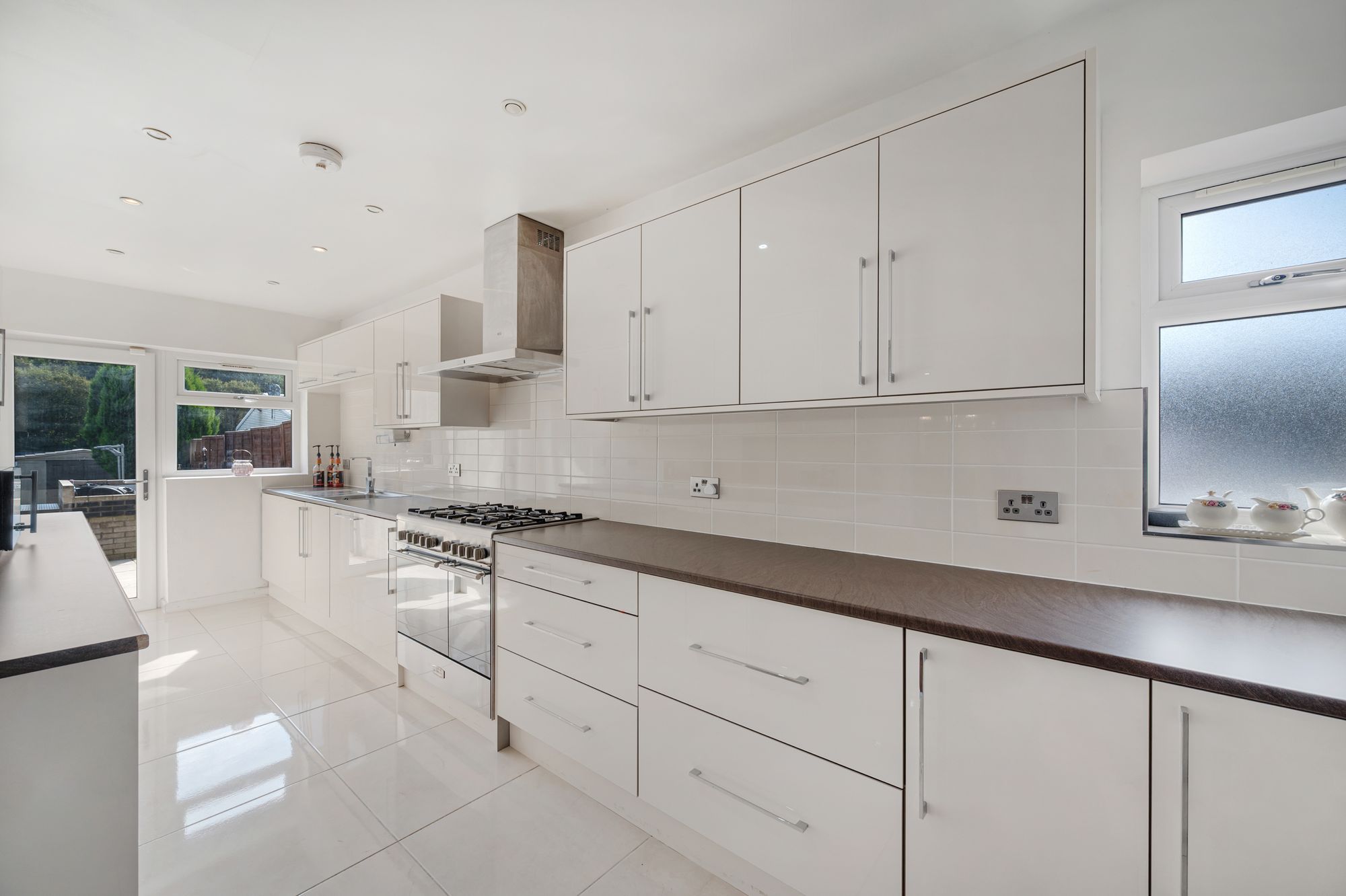 6 bed semi-detached house for sale in Lawrence Street, Bury  - Property Image 15