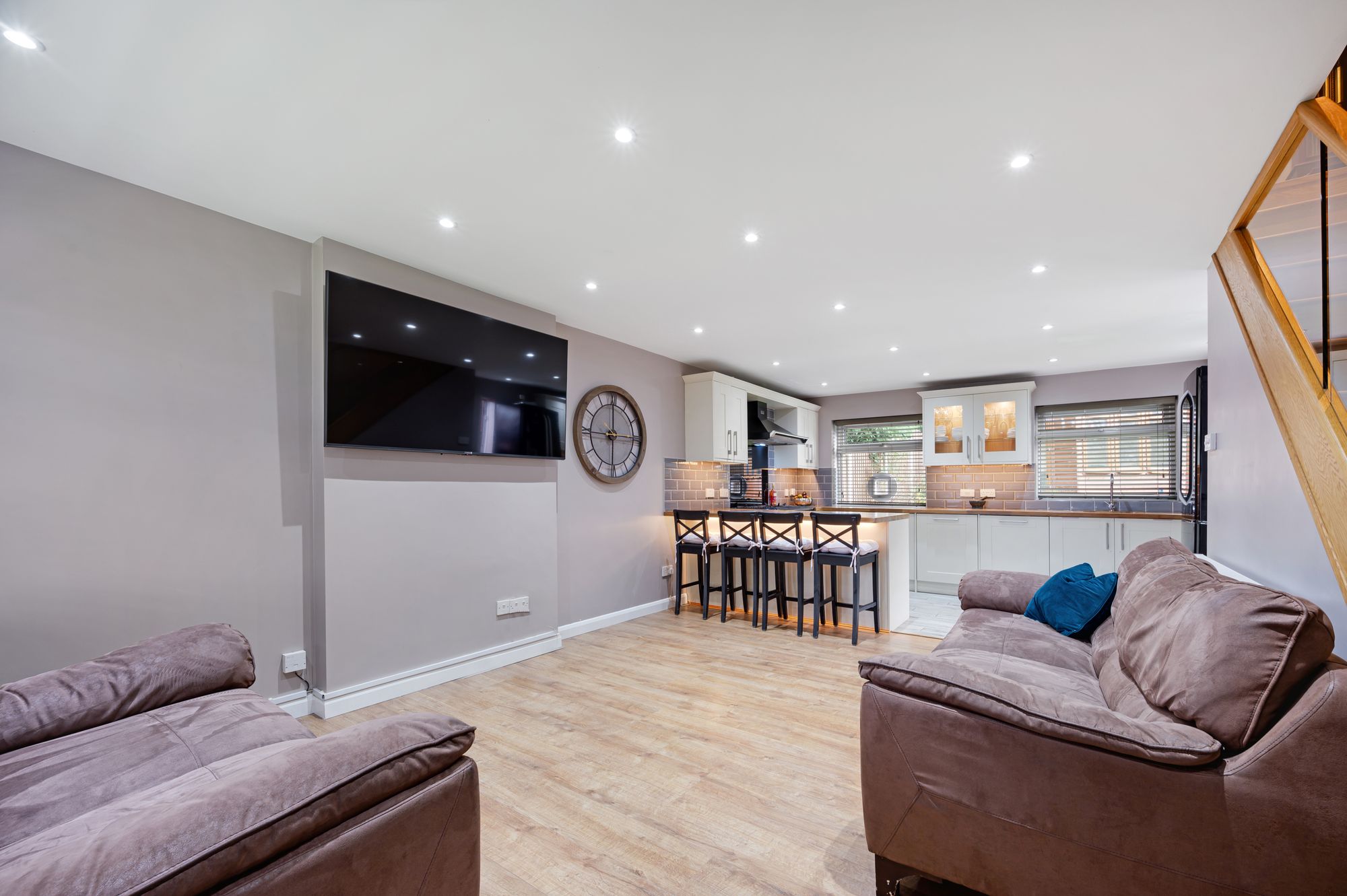 3 bed semi-detached house for sale in Riverside Drive, Manchester  - Property Image 2