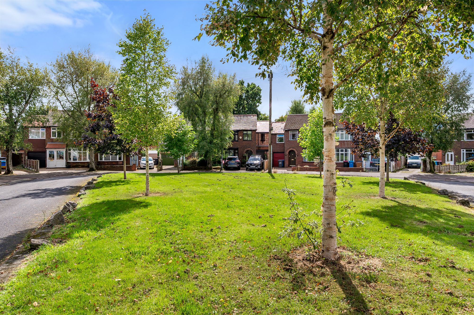 4 bed semi-detached house for sale in St. Marks Crescent, Manchester  - Property Image 31