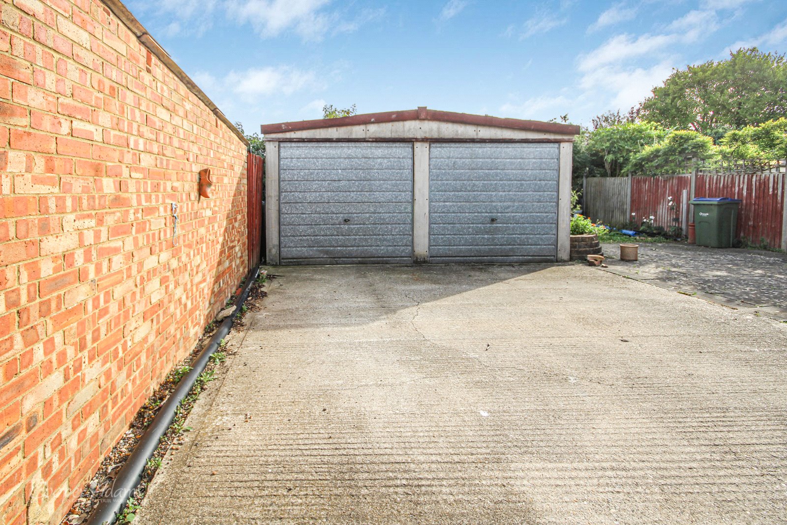 3 bed bungalow for sale in Hillview Crescent, East Preston  - Property Image 12