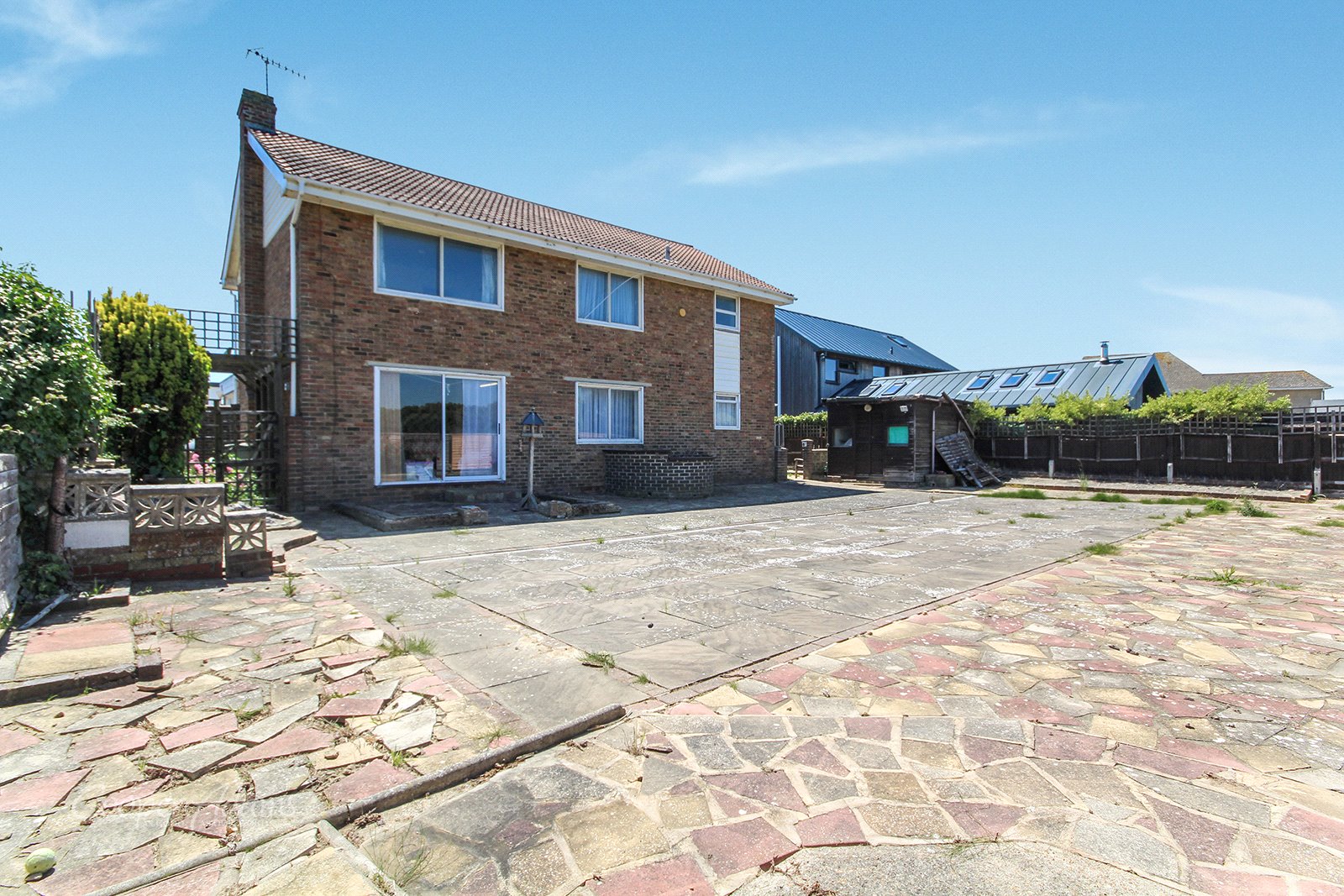 4 bed house for sale in Coastal Road, East Preston  - Property Image 2