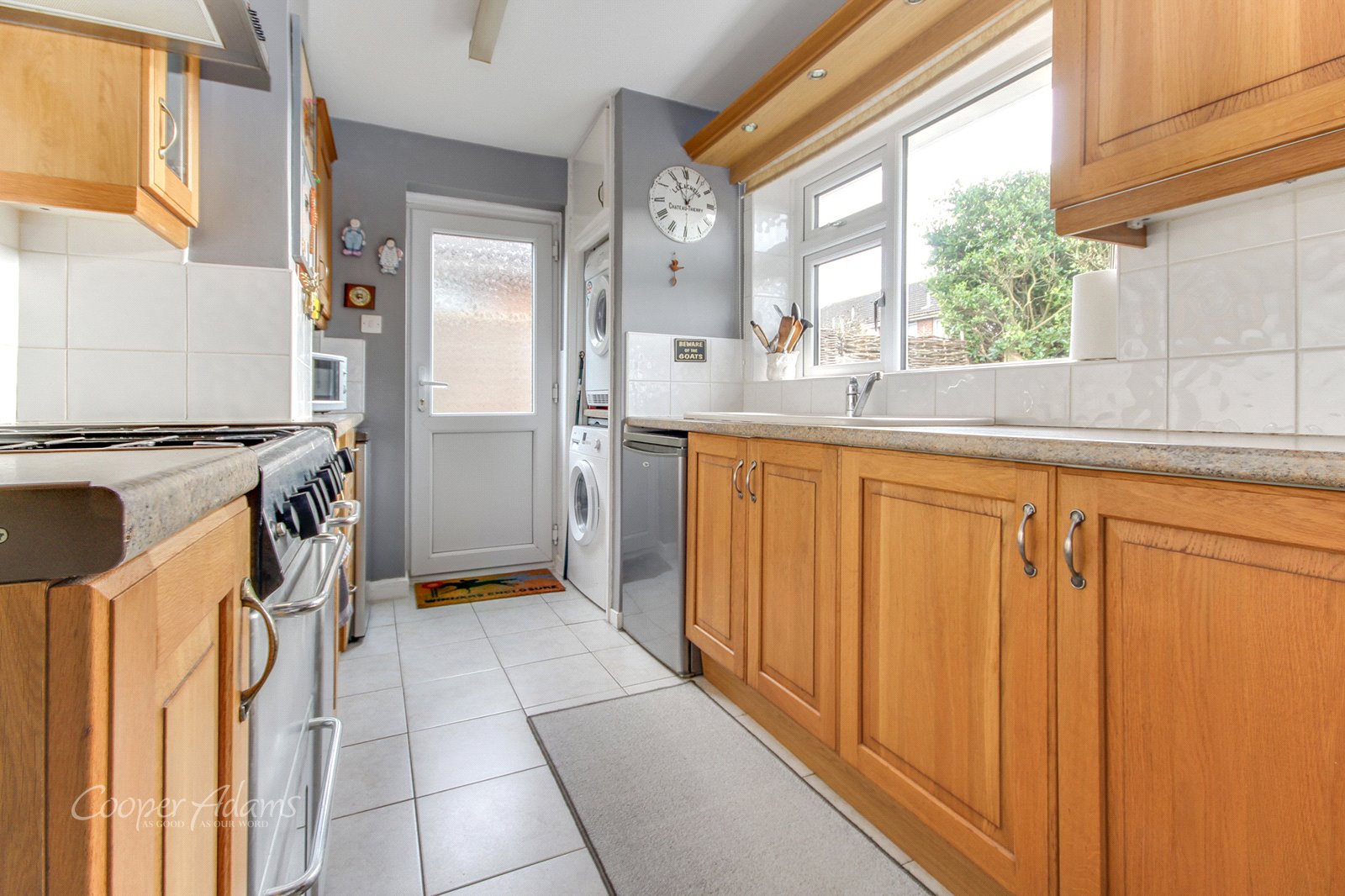 3 bed bungalow for sale in Old Worthing Road, East Preston  - Property Image 4