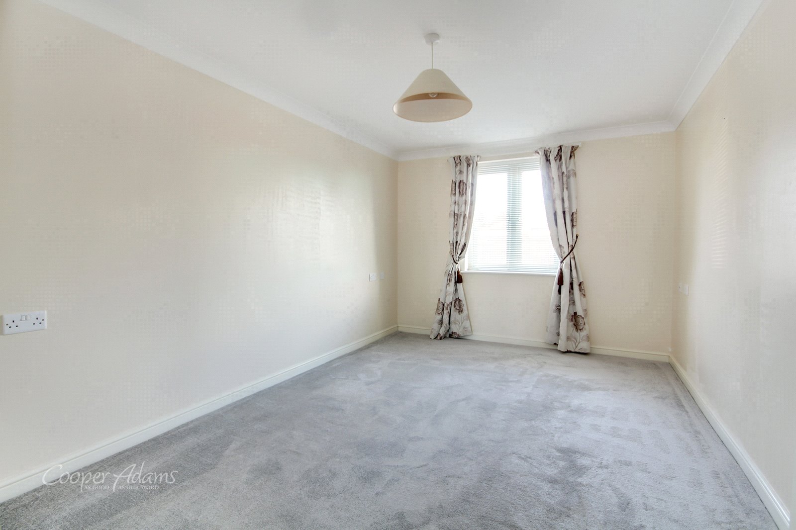 2 bed apartment for sale in Worthing Road, East Preston  - Property Image 4