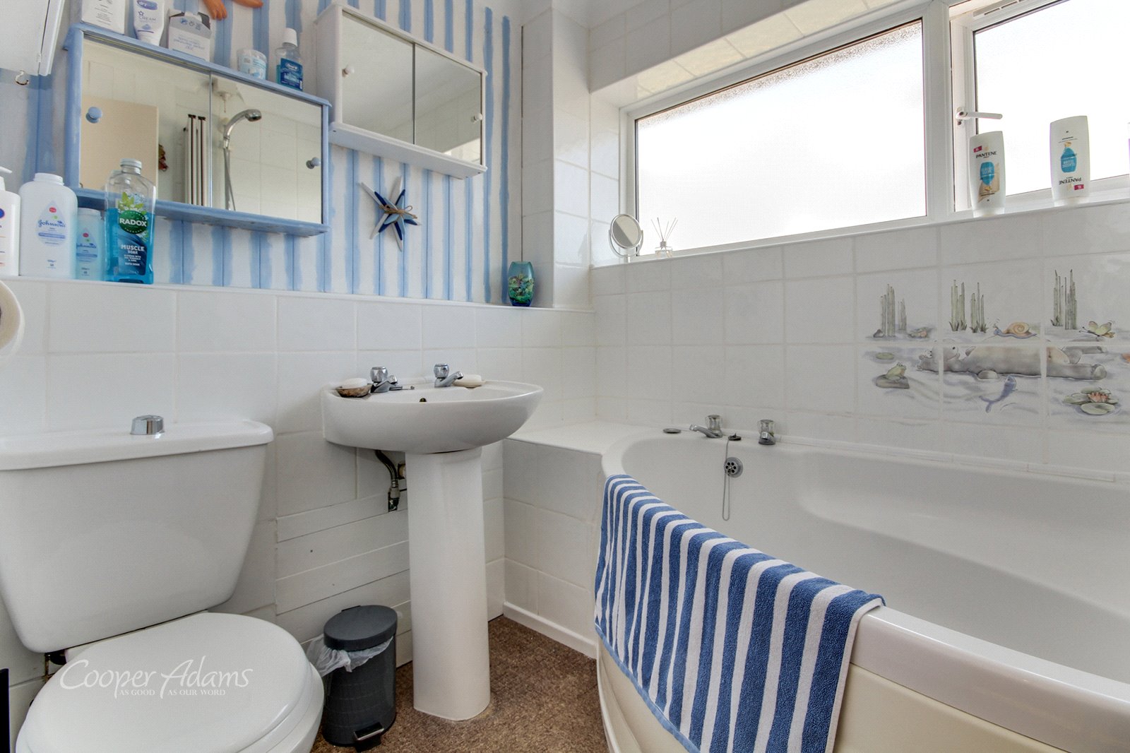 3 bed house for sale in Ambersham Crescent, East Preston  - Property Image 10