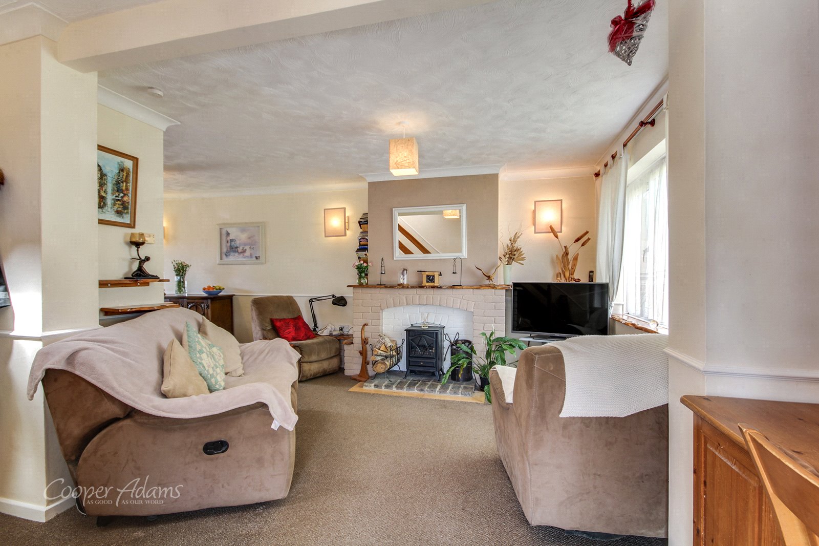 3 bed house for sale in Ambersham Crescent, East Preston  - Property Image 3