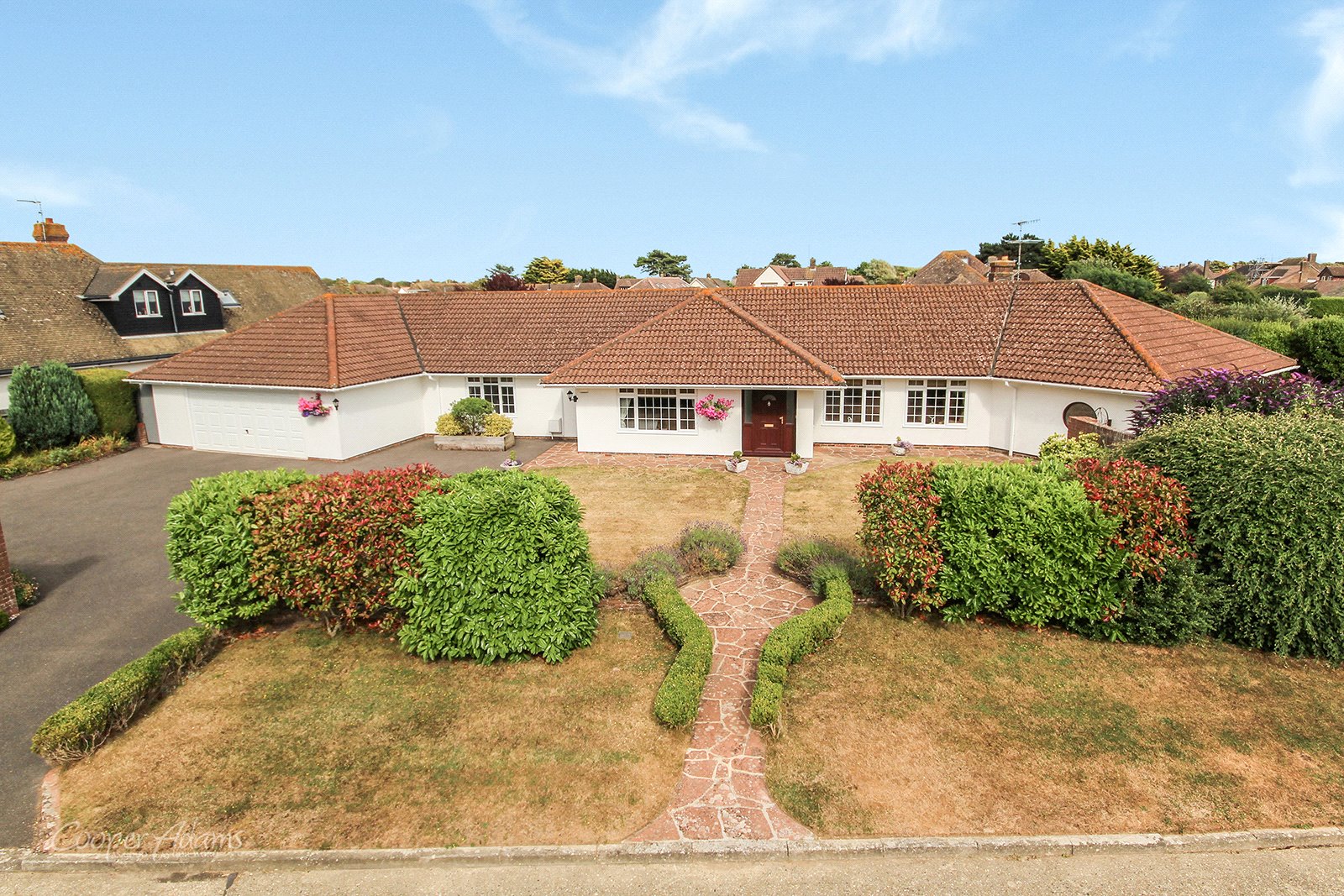 3 bed bungalow for sale in Selborne Way, East Preston  - Property Image 1