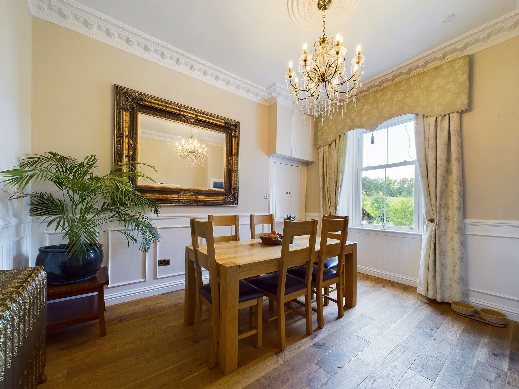 5 bed for sale in Riverside Road, Lanark  - Property Image 3