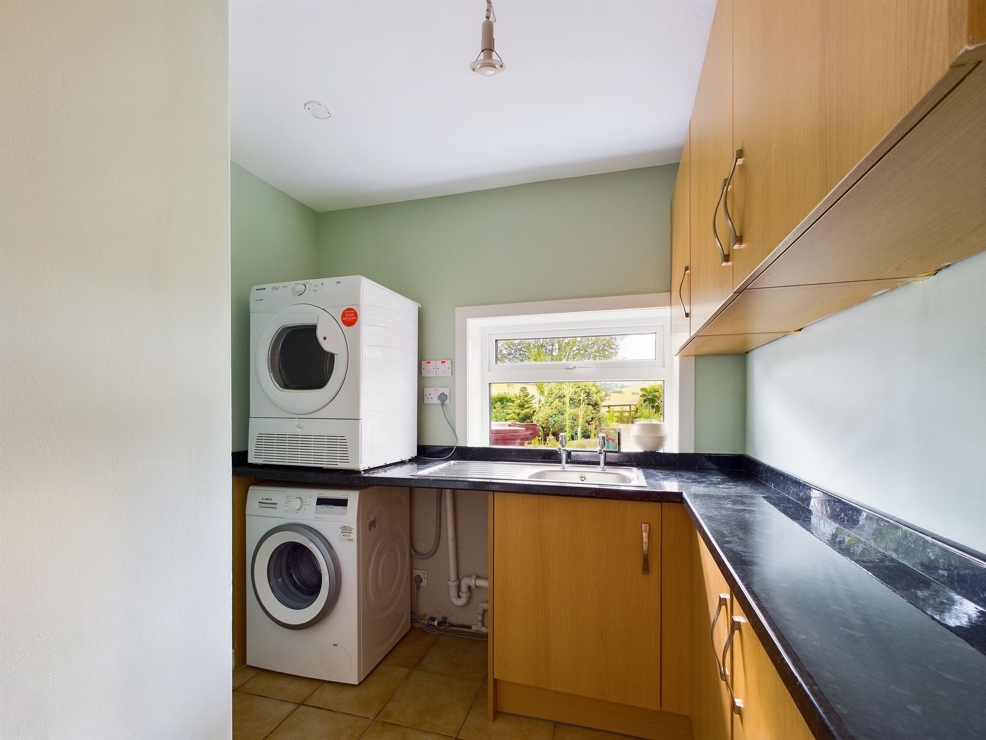 4 bed house for sale in Rowhead Terrace, Biggar  - Property Image 9