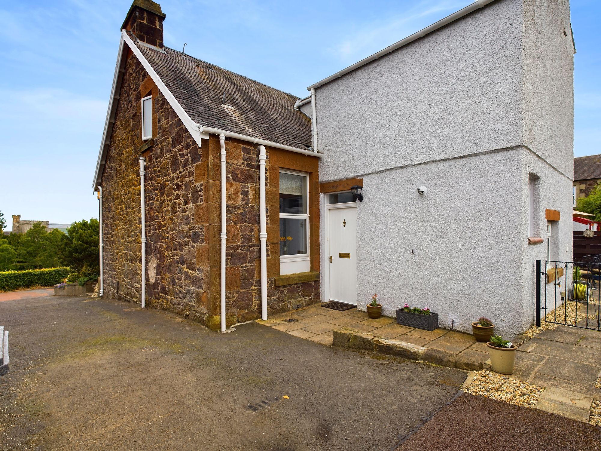 4 bed house for sale in Rowhead Terrace, Biggar  - Property Image 15