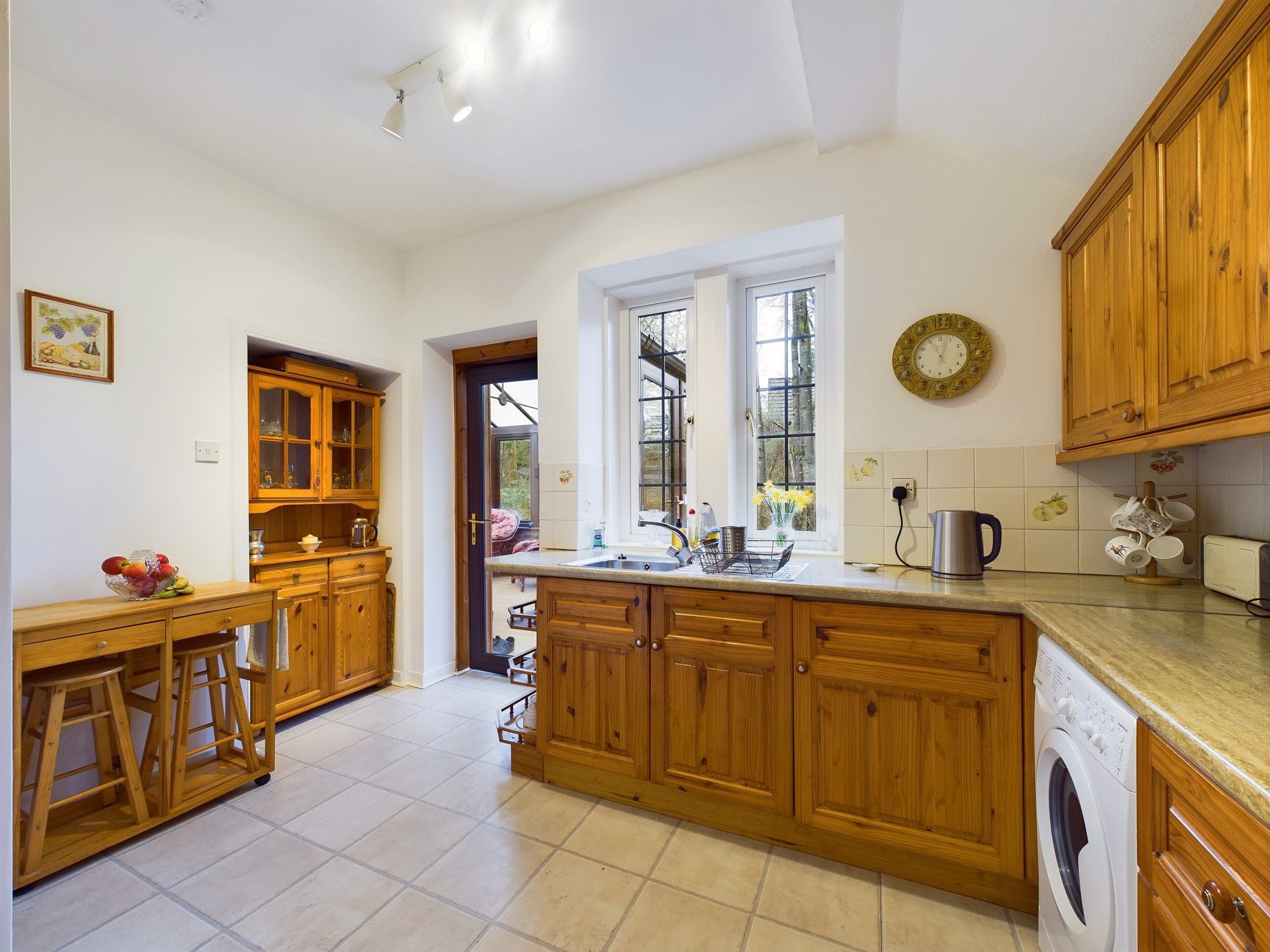 2 bed house for sale in Abington, Biggar  - Property Image 5