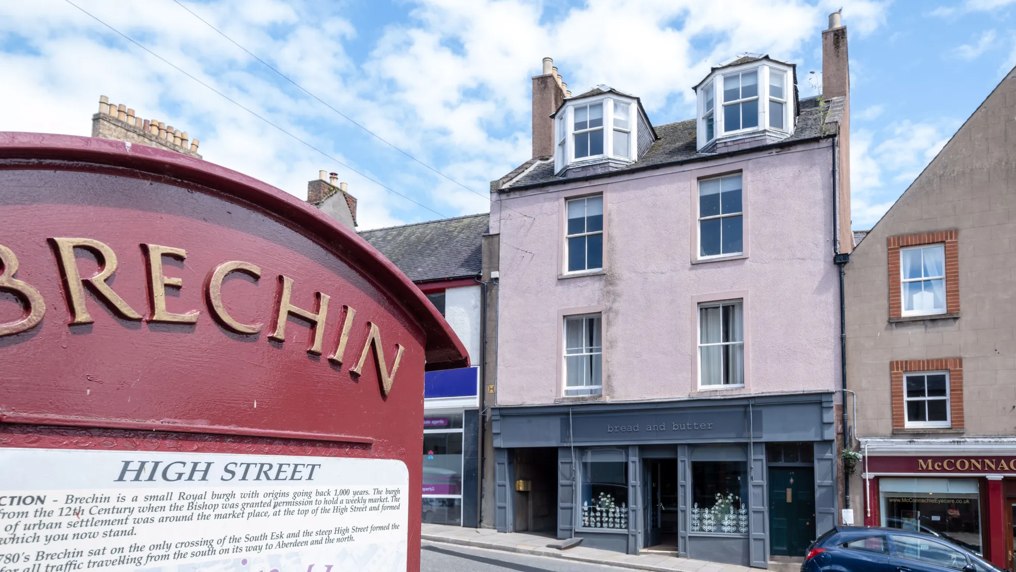 4 bed flat for sale in High Street, Brechin 1