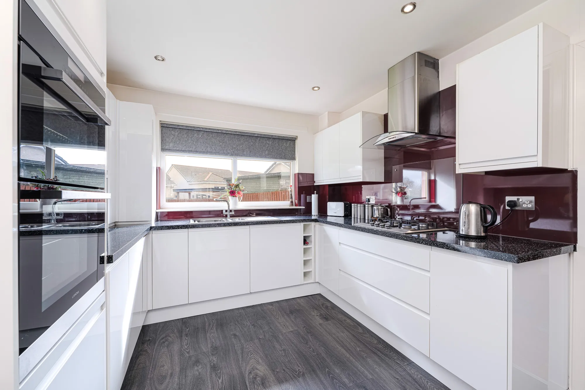 3 bed for sale in Carrongrange Avenue, Larbert  - Property Image 4