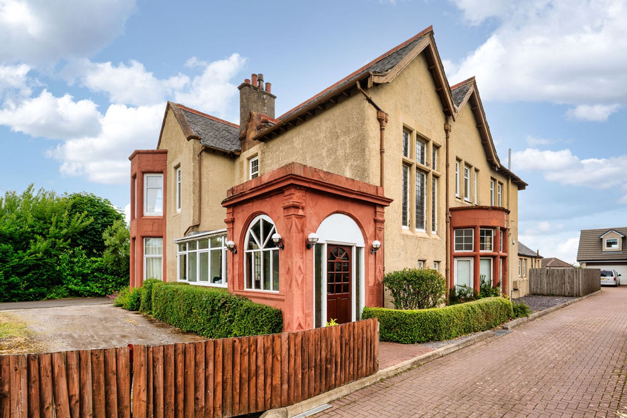Properties for sale in Falkirk | RE/MAX Scotland